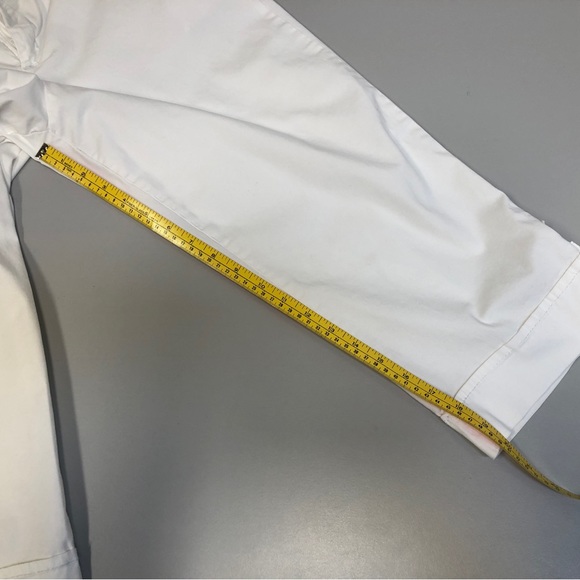 White Cotton Capri’s with Cuffs.  Sz 10 - Picture 9 of 11